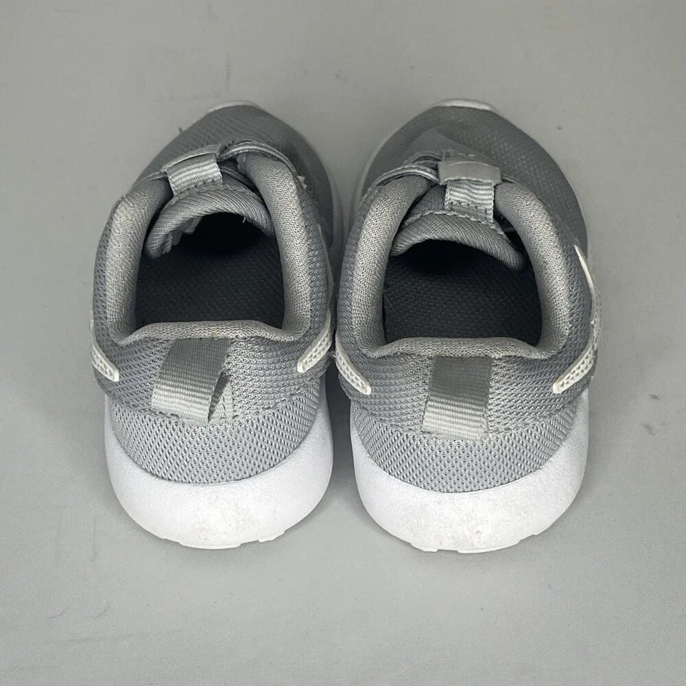 Nike Boys 6c Gray